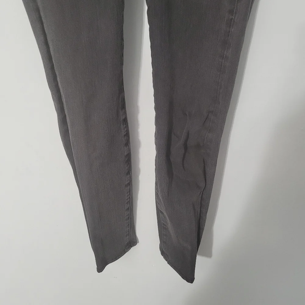 Madewell faded black